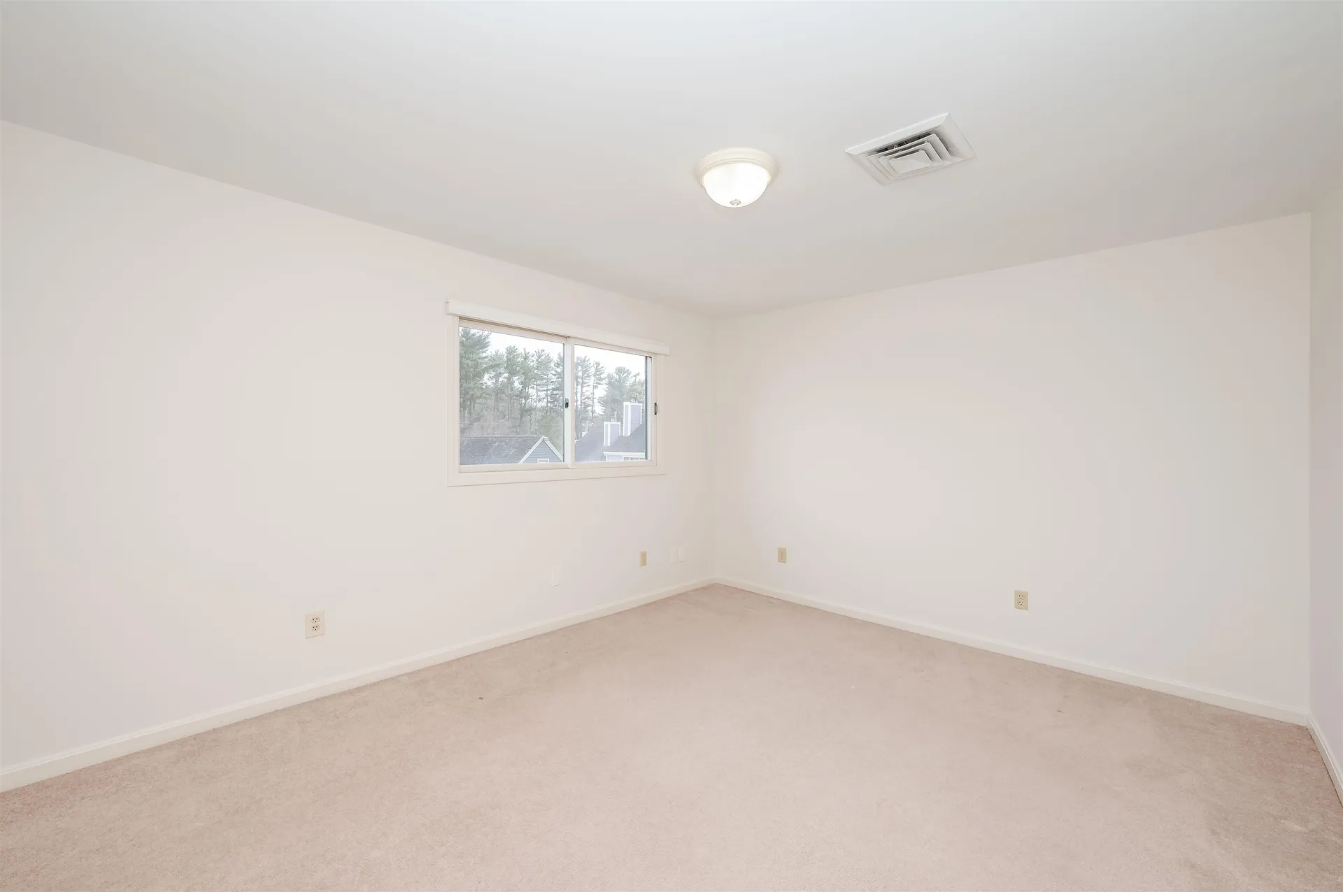 61 Spinnaker Way Portsmouth NH 03801