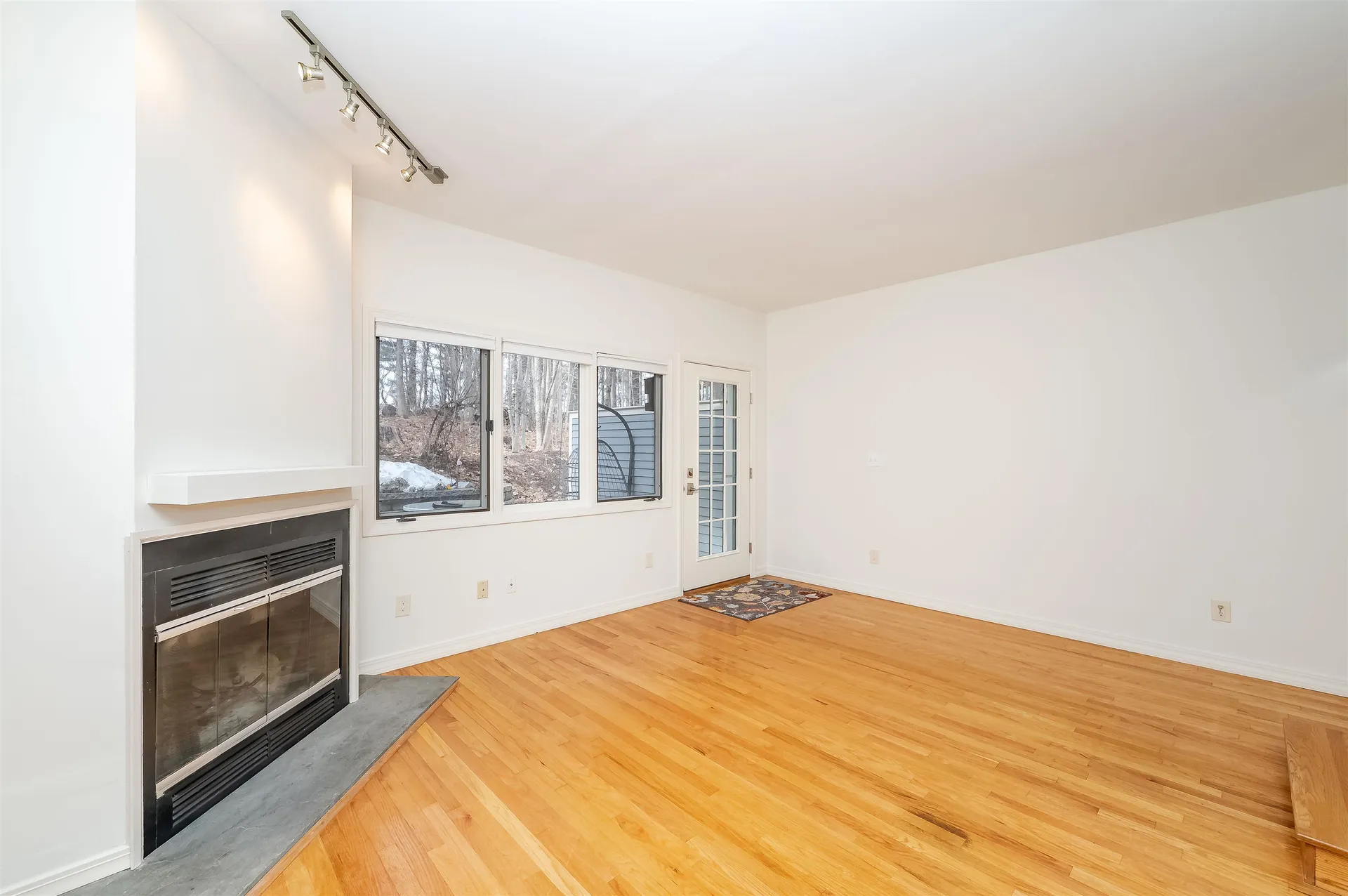 61 Spinnaker Way Portsmouth NH 03801