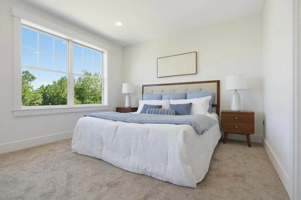 21 Upper Ladd Hill Road Meredith NH 03253