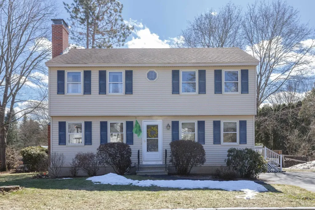 6 Crawford Road Concord NH 03301
