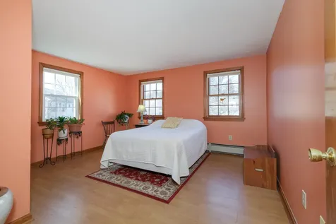6 Crawford Road Concord NH 03301