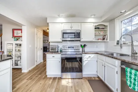 6 Crawford Road Concord NH 03301