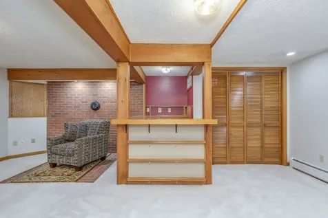 6 Crawford Road Concord NH 03301