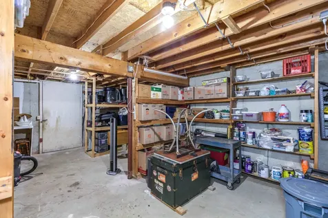6 Crawford Road Concord NH 03301