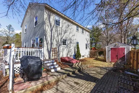 6 Crawford Road Concord NH 03301