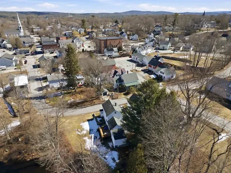 33 Tanner Street Concord NH 03303