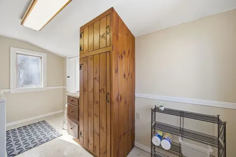 33 Tanner Street Concord NH 03303