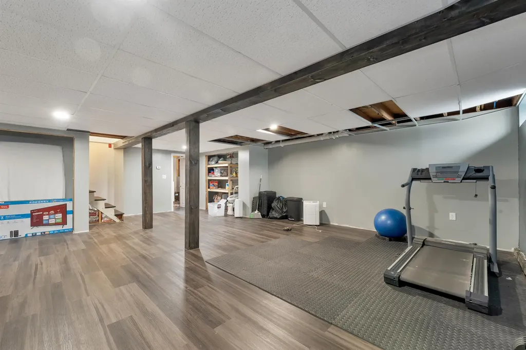 602 Brown Avenue Manchester NH 03103