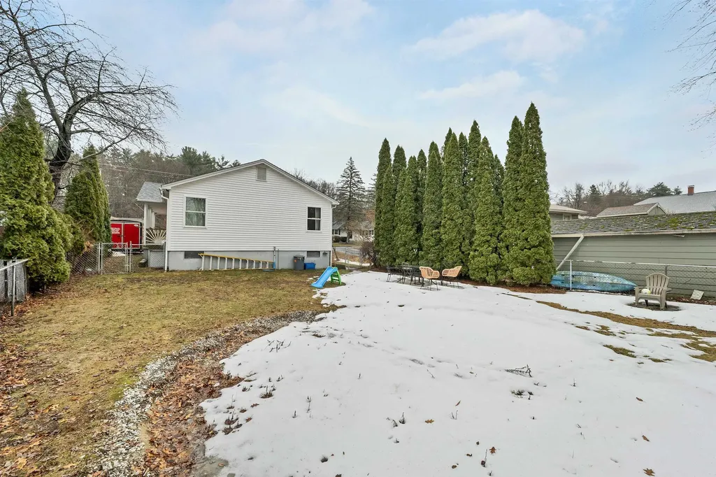 602 Brown Avenue Manchester NH 03103