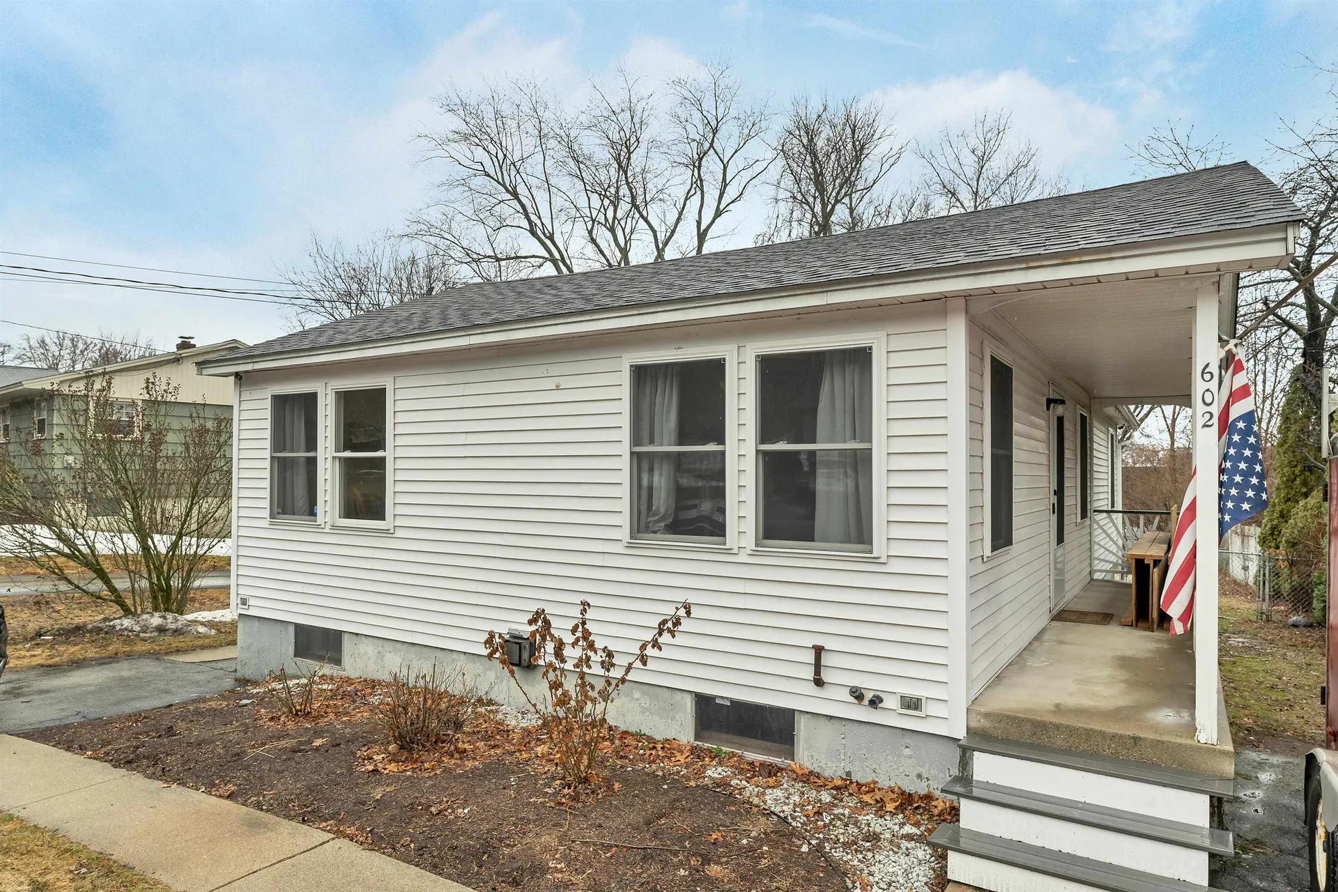 602 Brown Avenue Manchester NH 03103