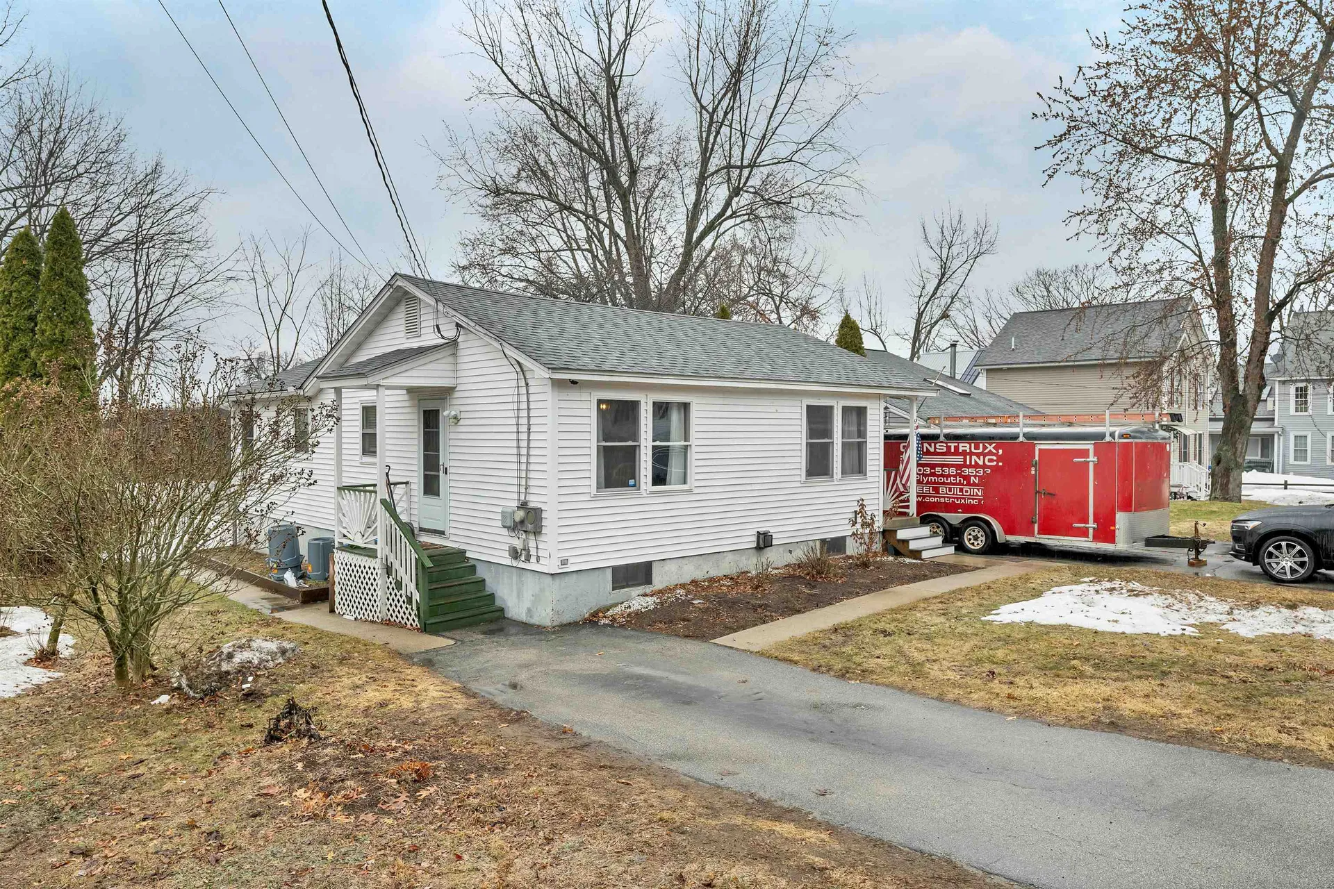 602 Brown Avenue Manchester NH 03103