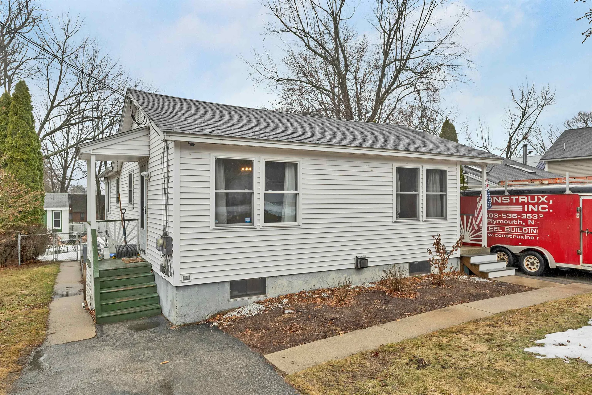 602 Brown Avenue Manchester NH 03103