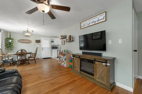 602 Brown Avenue Manchester NH 03103
