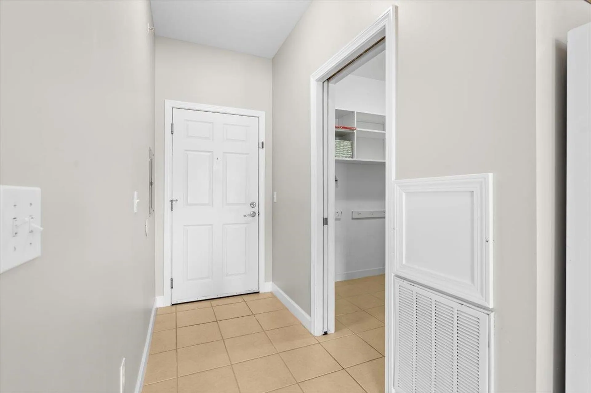 33 Naomis Way Colchester VT 05446