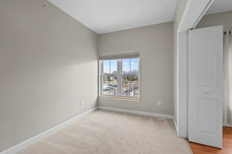 33 Naomis Way Colchester VT 05446