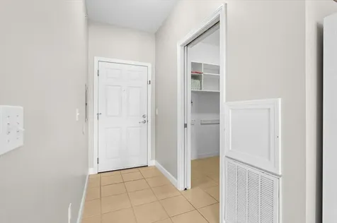 33 Naomis Way Colchester VT 05446