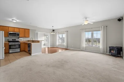 33 Naomis Way Colchester VT 05446