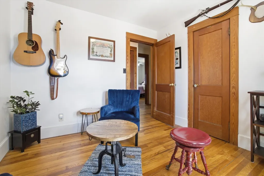 59 Woodland Avenue Laconia NH 03246