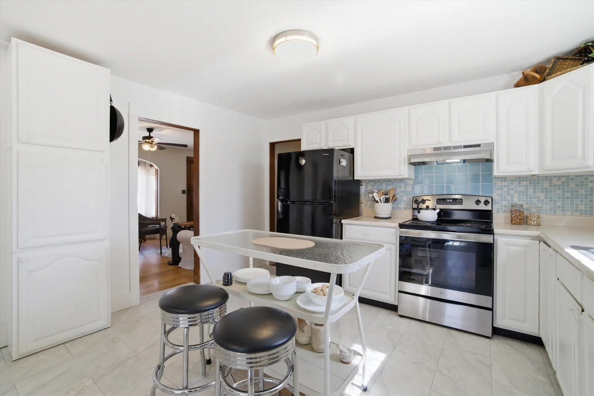 59 Woodland Avenue Laconia NH 03246