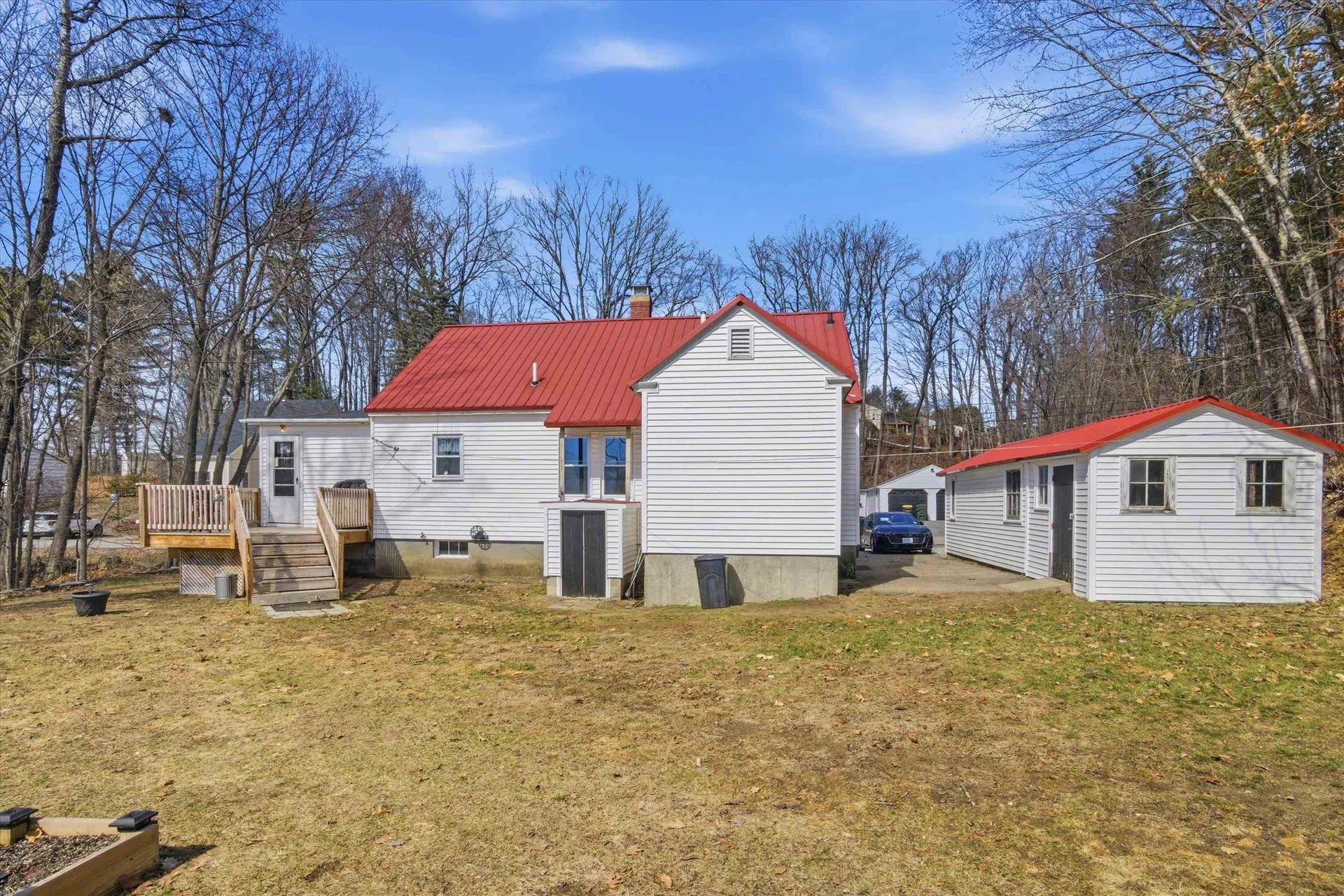 59 Woodland Avenue Laconia NH 03246