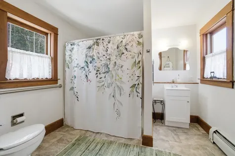 59 Woodland Avenue Laconia NH 03246