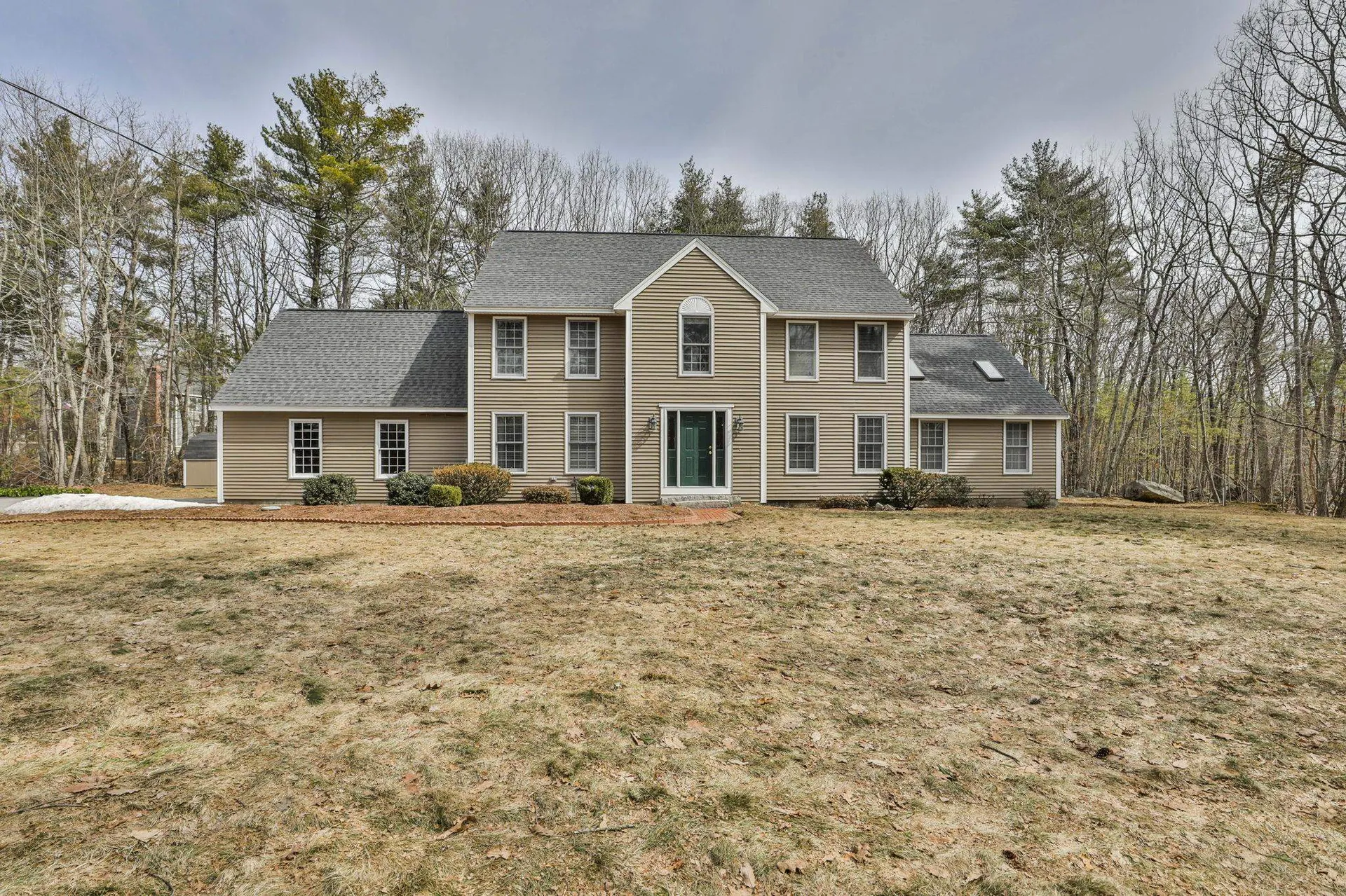 24 Captain Seaver Road Brookline NH 03033