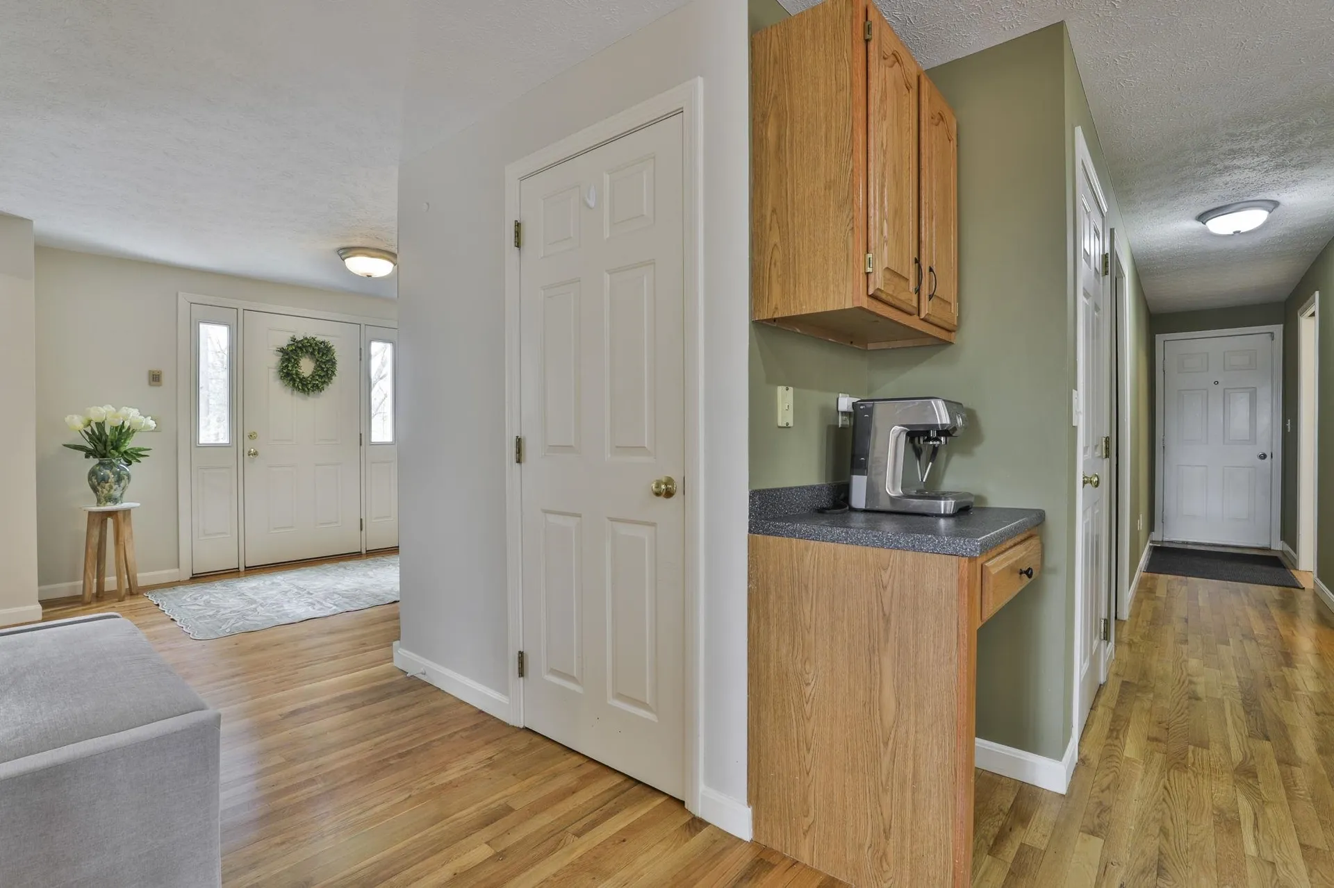 24 Captain Seaver Road Brookline NH 03033