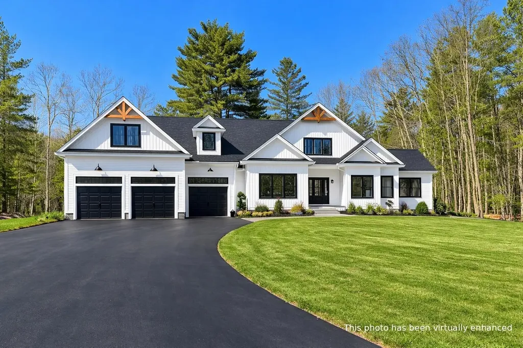 12 Little River Road Exeter NH 03833