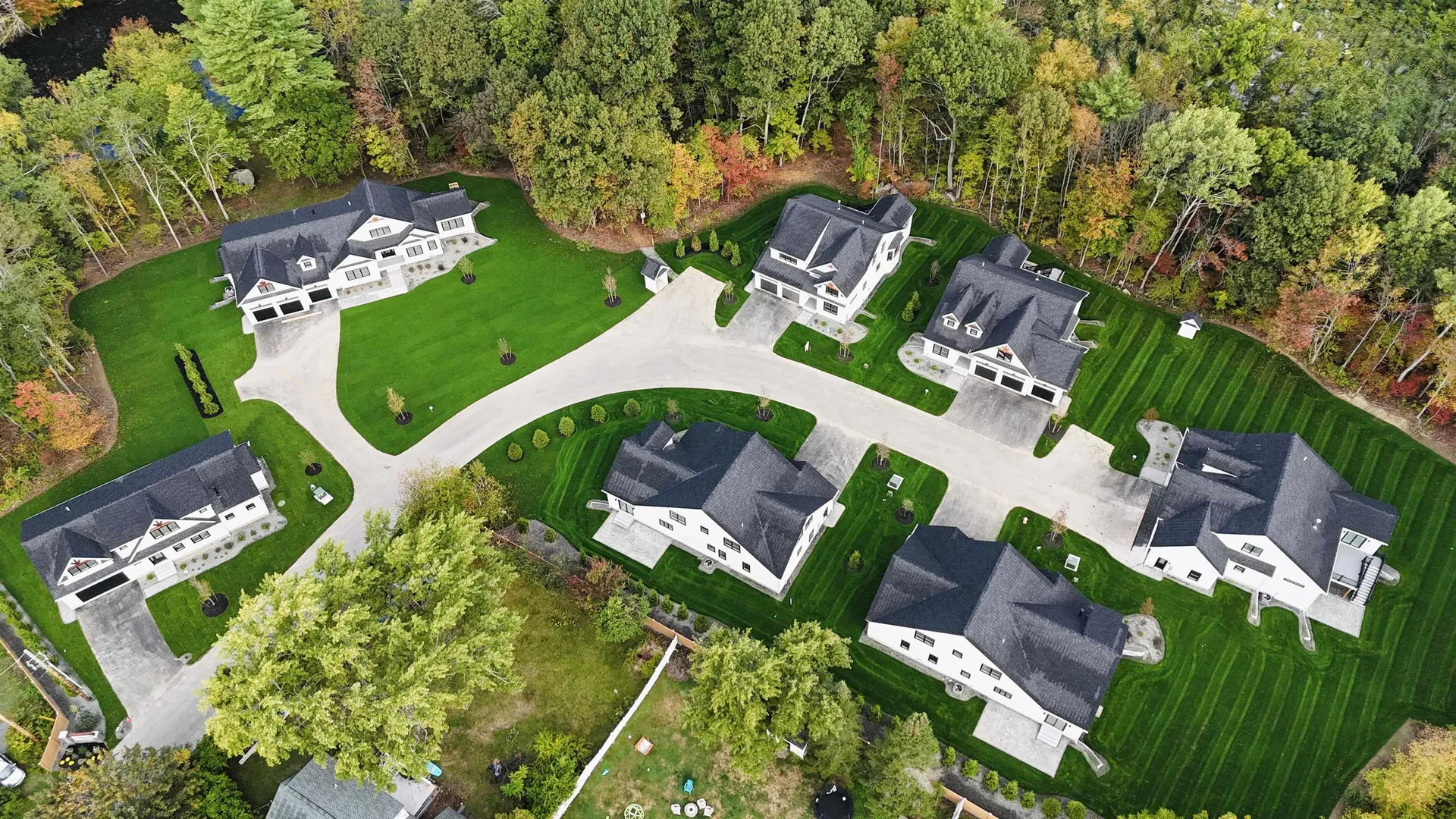 12 Little River Road Exeter NH 03833