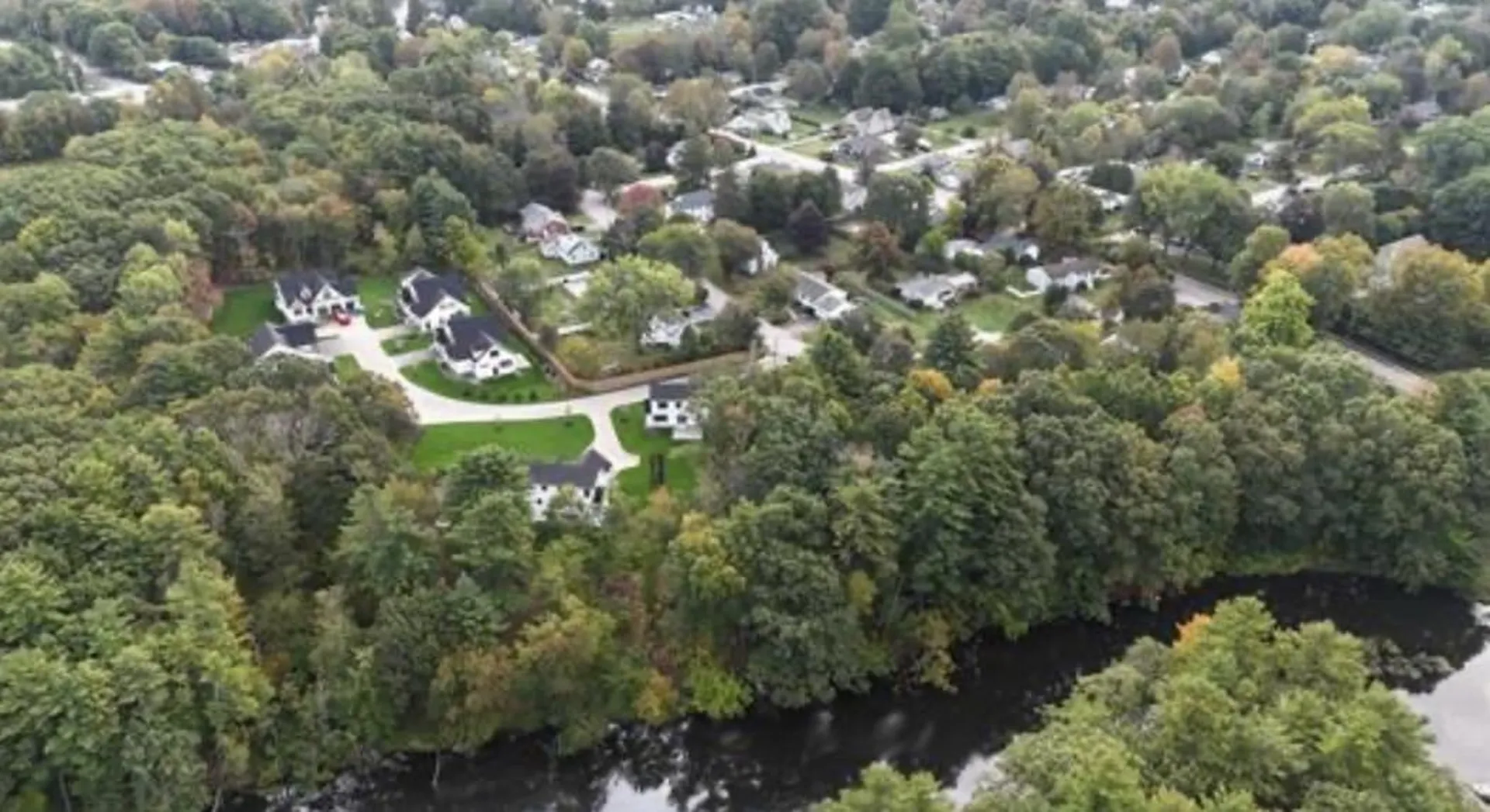 12 Little River Road Exeter NH 03833