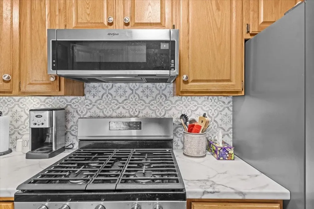 7 Saxon Hollow Drive Essex VT 05452