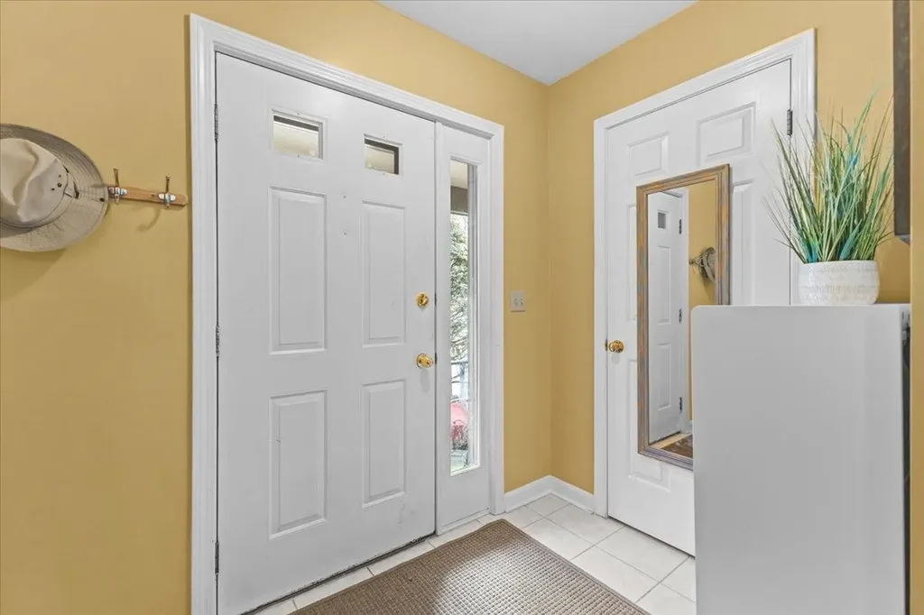 7 Saxon Hollow Drive Essex VT 05452