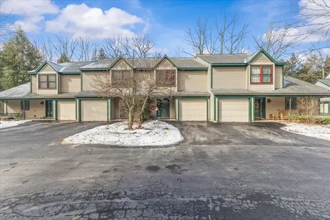 7 Saxon Hollow Drive Essex VT 05452
