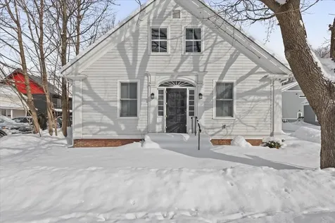 13B Gardner Lane Waterbury VT 05676