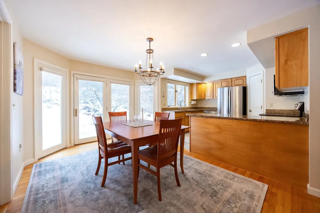 17 Ches Mae Lane Milford NH 03055