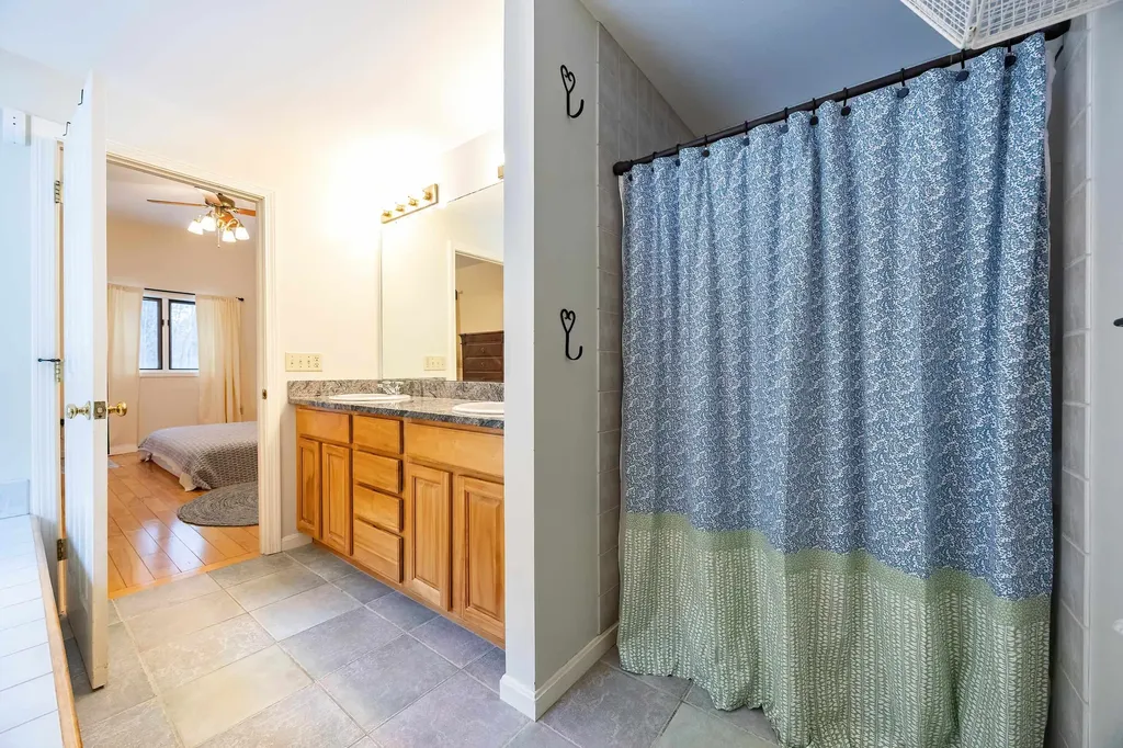 17 Ches Mae Lane Milford NH 03055