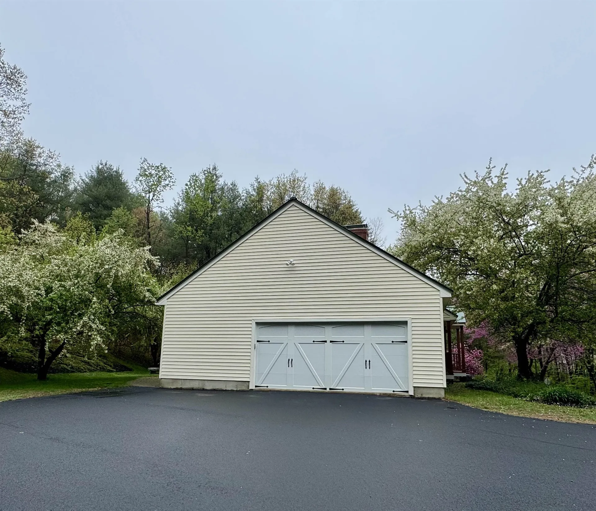 17 Ches Mae Lane Milford NH 03055