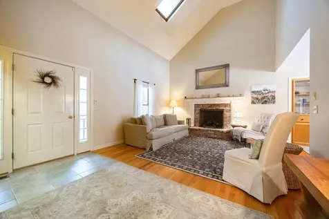 17 Ches Mae Lane Milford NH 03055