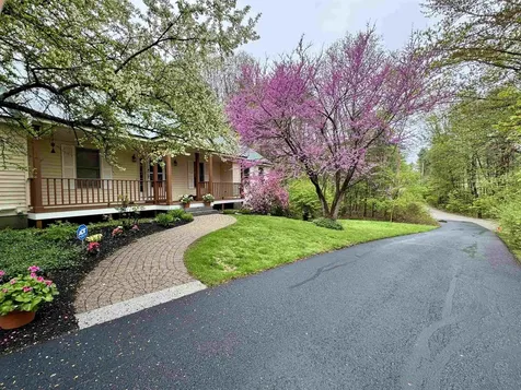 17 Ches Mae Lane Milford NH 03055