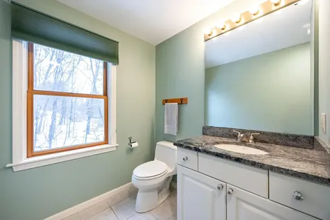 17 Ches Mae Lane Milford NH 03055