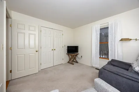 17 Ches Mae Lane Milford NH 03055