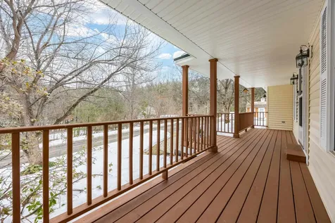 17 Ches Mae Lane Milford NH 03055