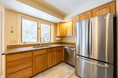 17 Ches Mae Lane Milford NH 03055