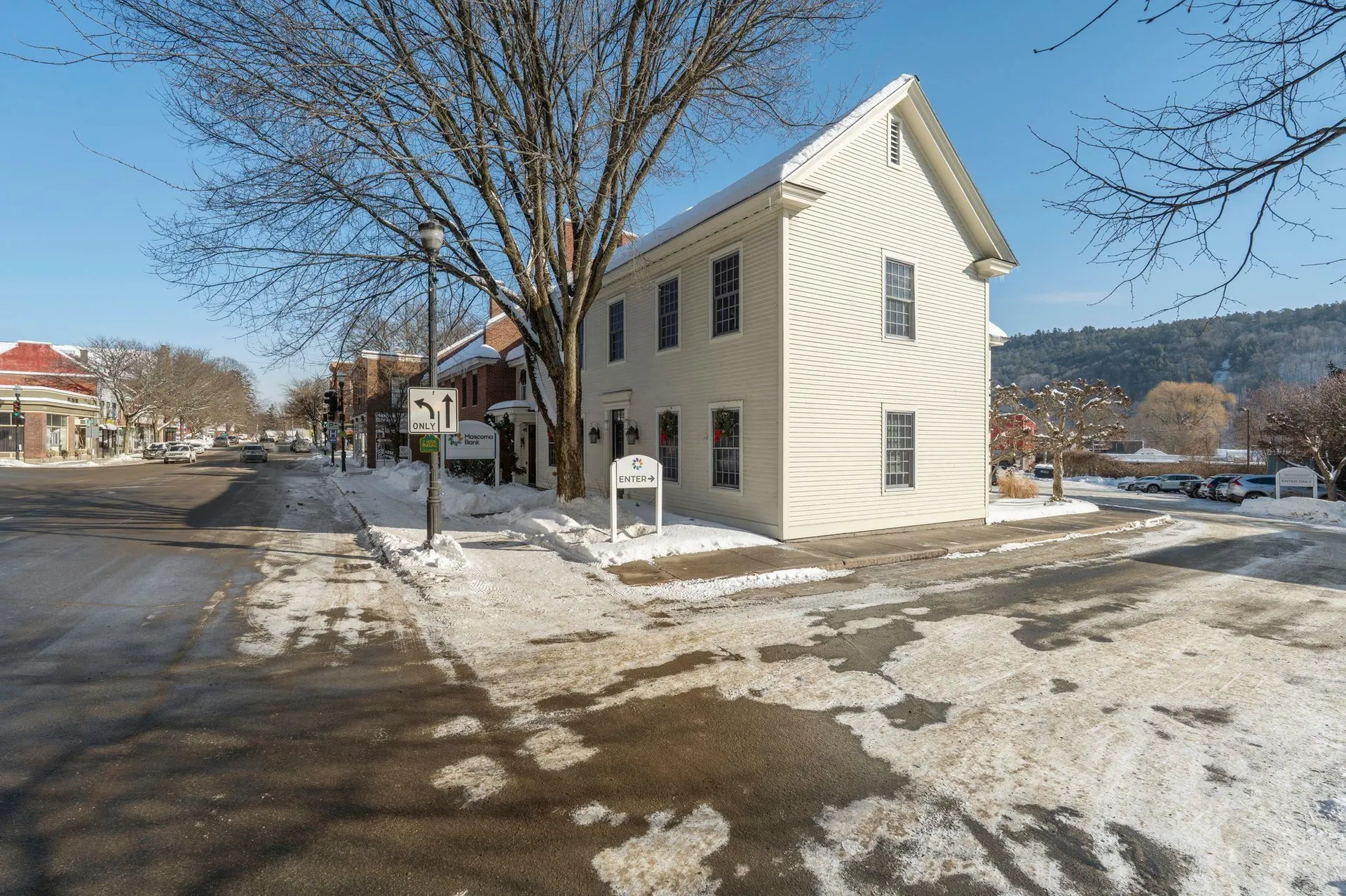 105 Main Street Windsor VT 05089