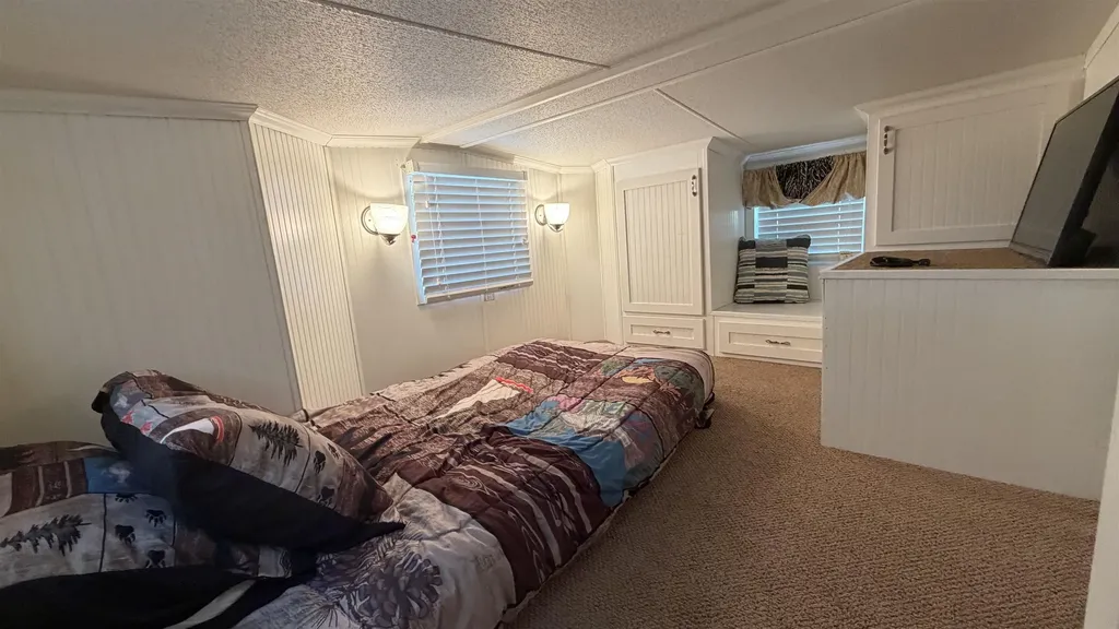 77 Brookside Road Fitzwilliam NH 03447