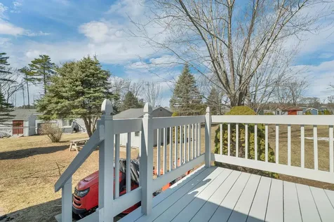 69 Oak Drive North Hampton NH 03862