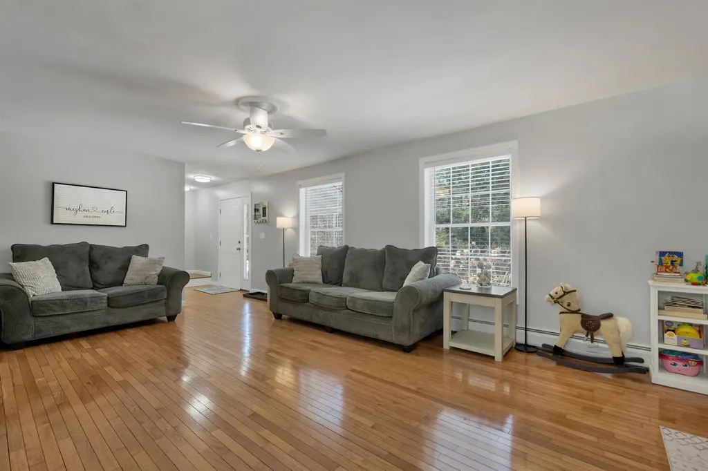 43 Cross Road Chichester NH 03258