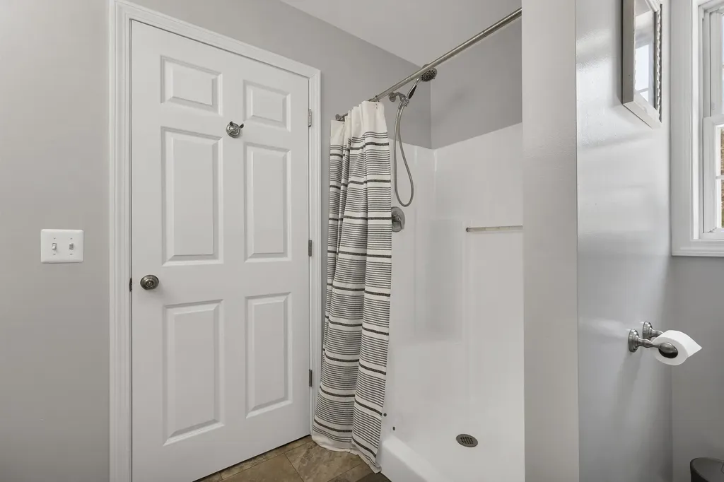 43 Cross Road Chichester NH 03258