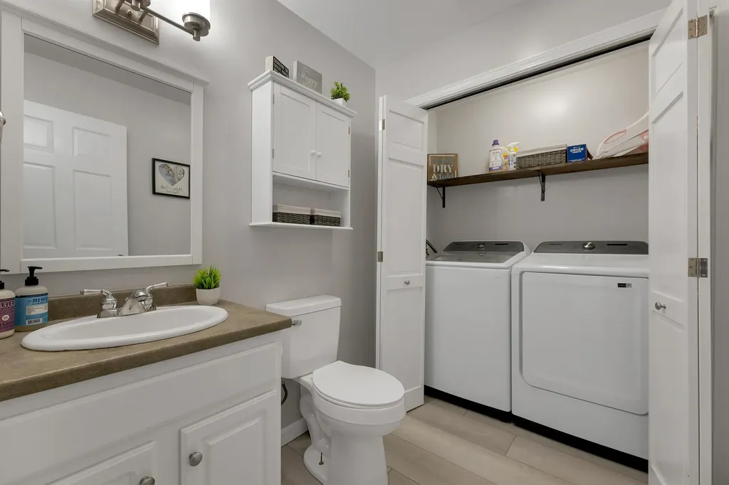 43 Cross Road Chichester NH 03258