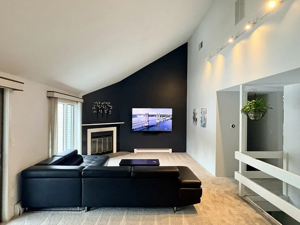 9 Bucks Hill Road Durham NH 03824